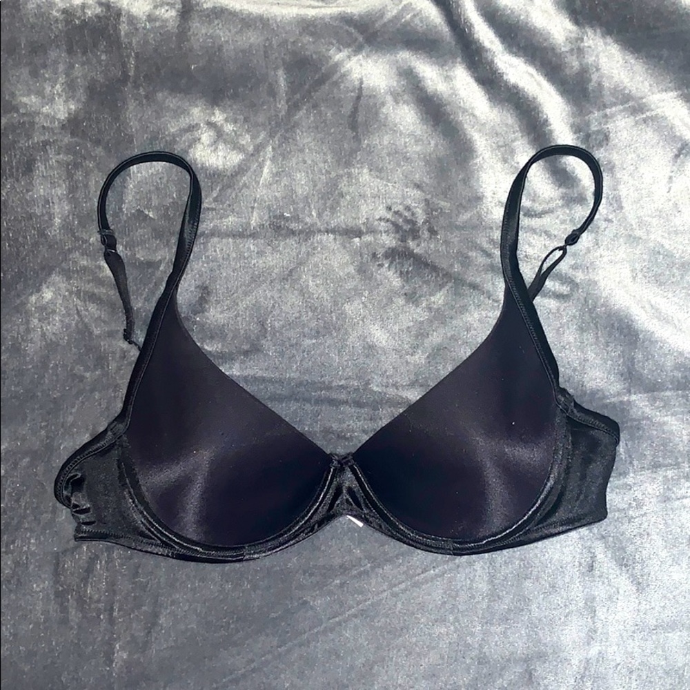 Victoria's Secret Black T-Shirt Bra